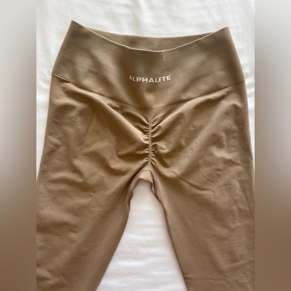 Alphalete amplify leggings color chai - Picture 3 of 3